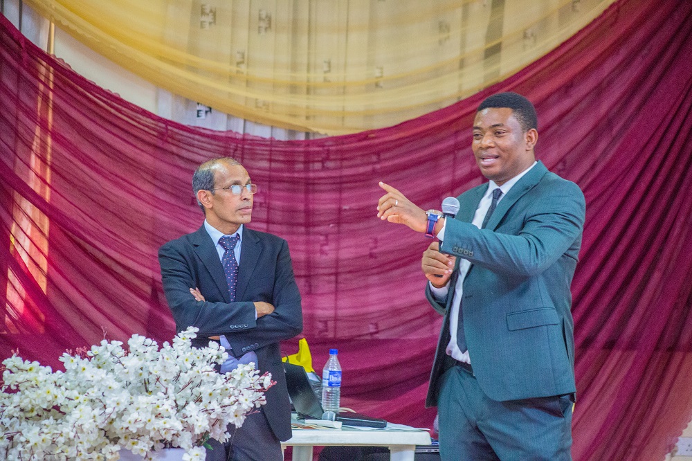 rmsi_country_staff_mr._odusina_adewuyi_answering_a_question_during_the_flood_early_warning_stakeholders_engagement_workshop.